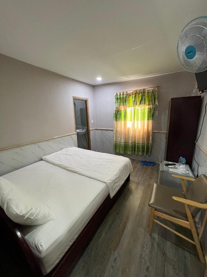 Golf Star Hotel Chi Khu Co Ong ภายนอก รูปภาพ